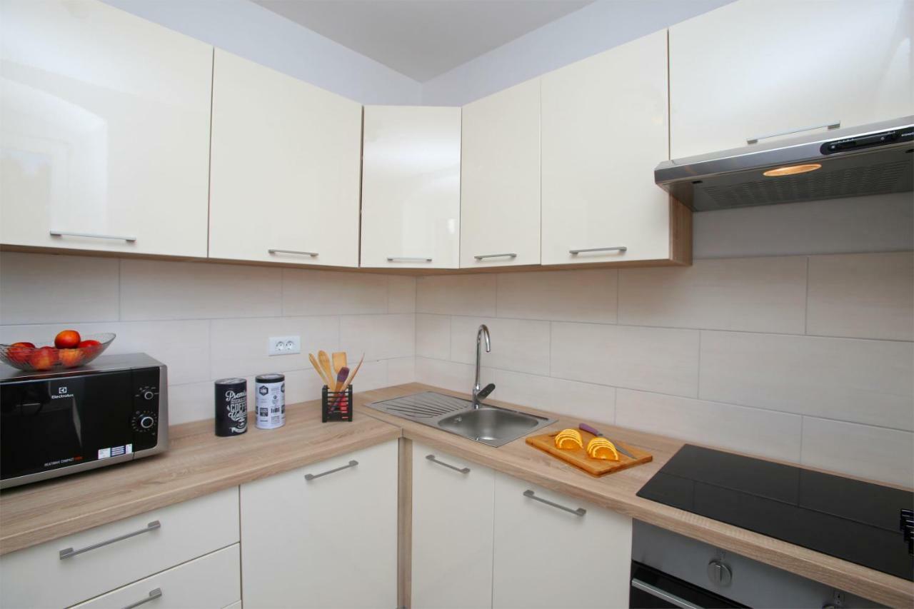 Apartman Paolo Лабин Экстерьер фото
