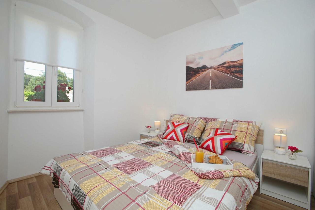 Apartman Paolo Лабин Экстерьер фото